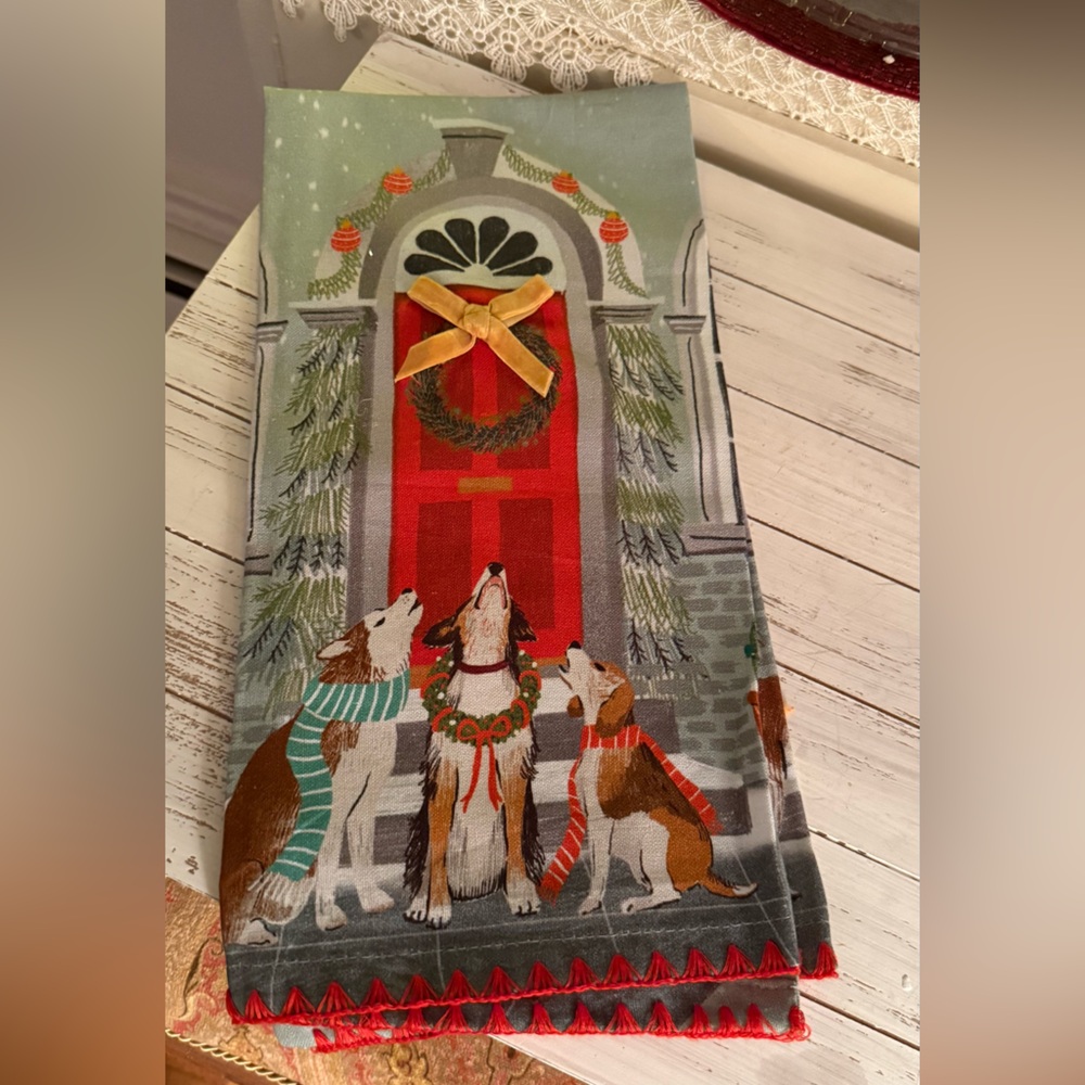 Anthropologie Holiday Dog Carole’s Towel - Picture 3 of 4